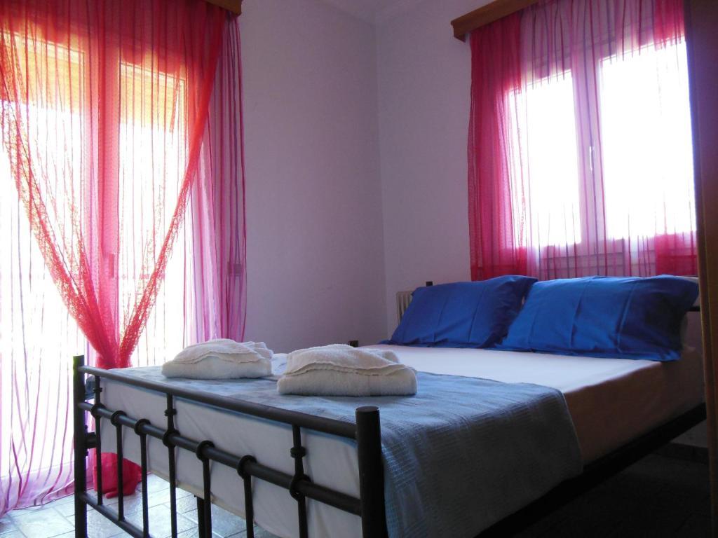 Lygies Apart Hotel Trapezaki  Phòng bức ảnh