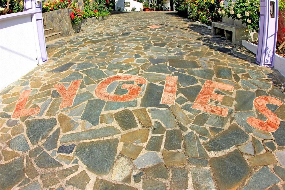 Lygies Apart Hotel Trapezaki  Ngoại thất bức ảnh